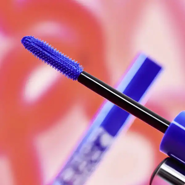 ریمل آبی اسنس Essence I Love Extreme Mascara Blue